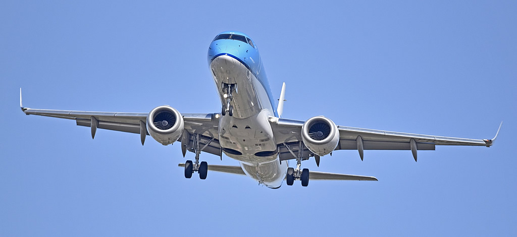 KLM CityHopper Embraer E190